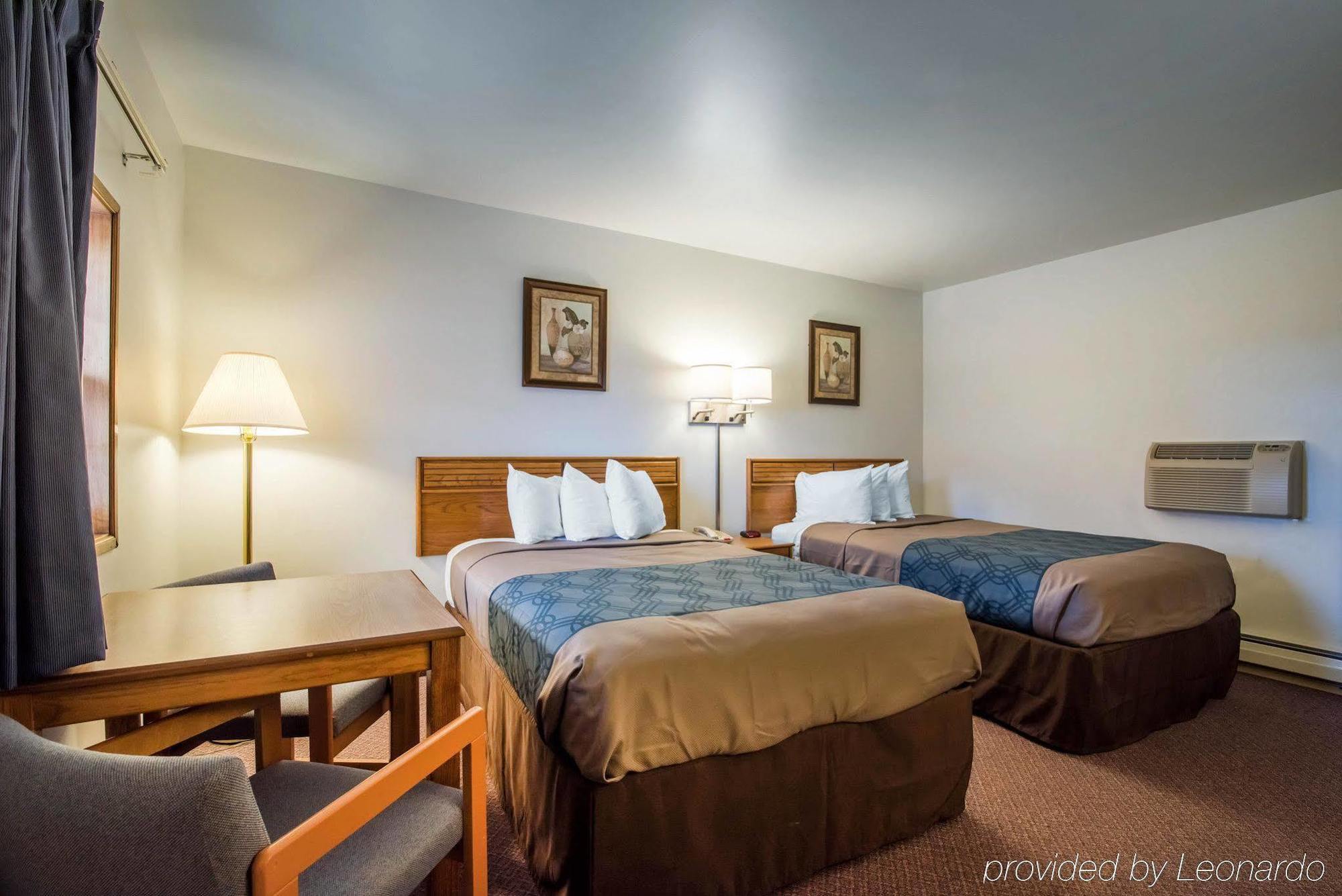 סנט אלבנס Econo Lodge מראה חיצוני תמונה