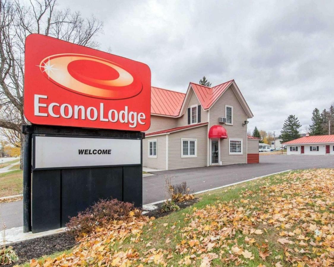 סנט אלבנס Econo Lodge מראה חיצוני תמונה